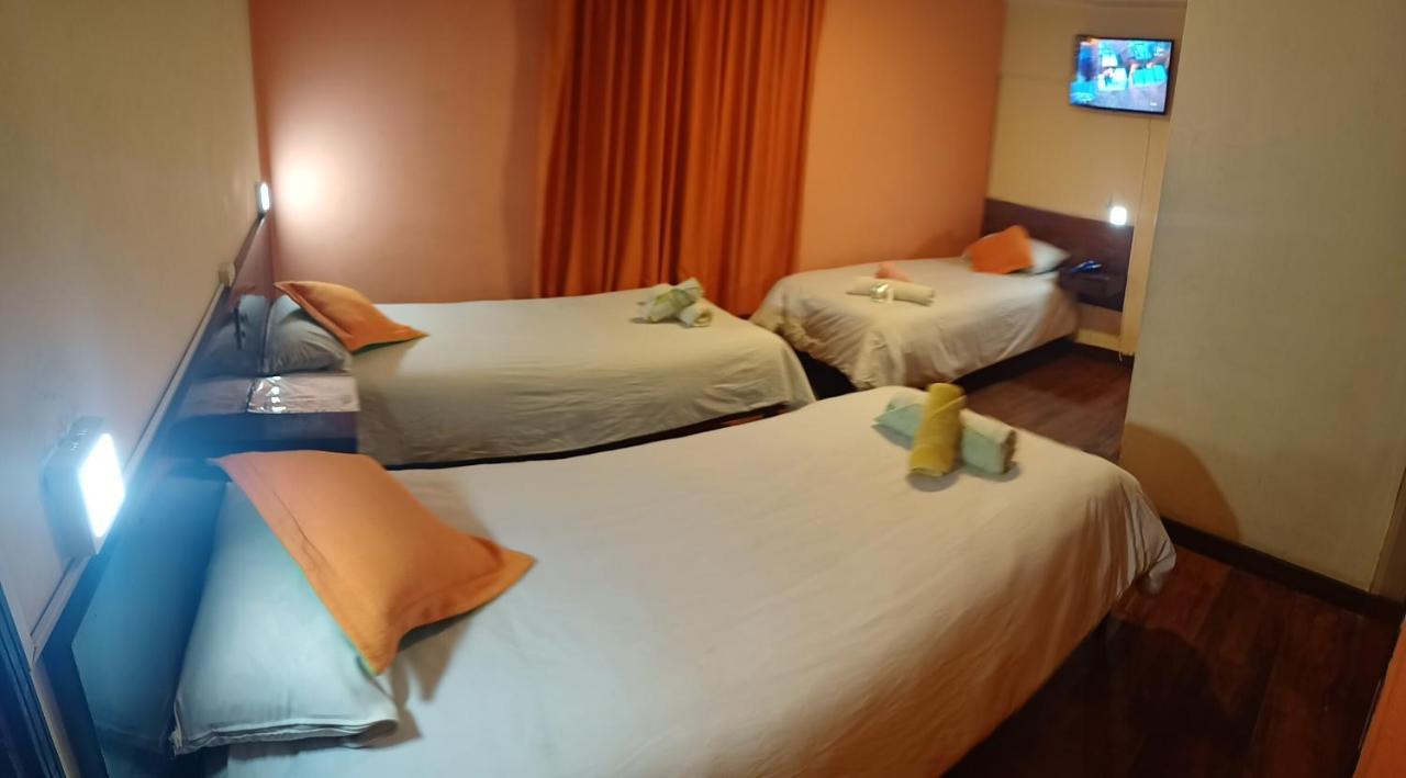 Isabela Hotel La Paz Esterno foto