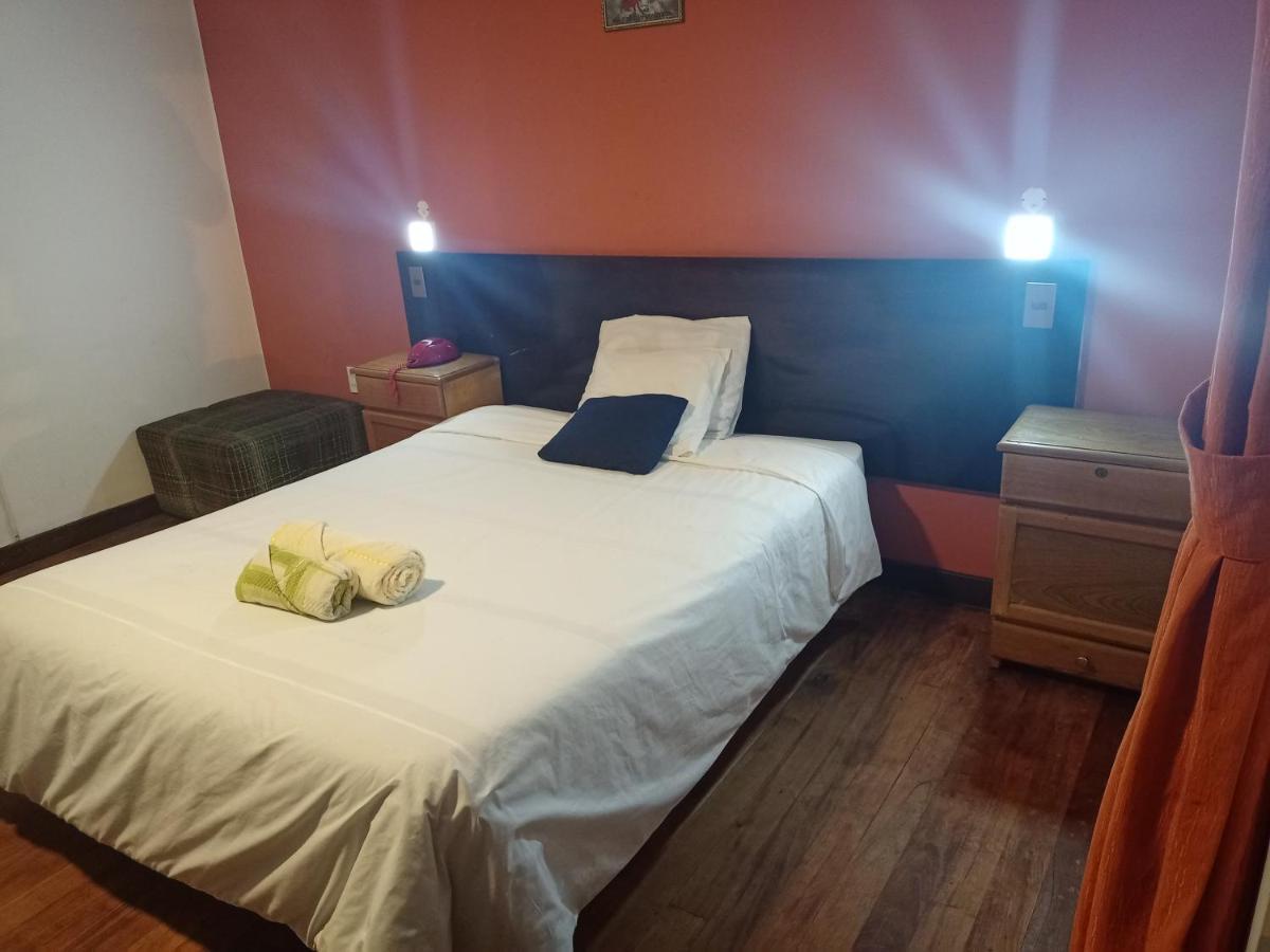 Isabela Hotel La Paz Esterno foto