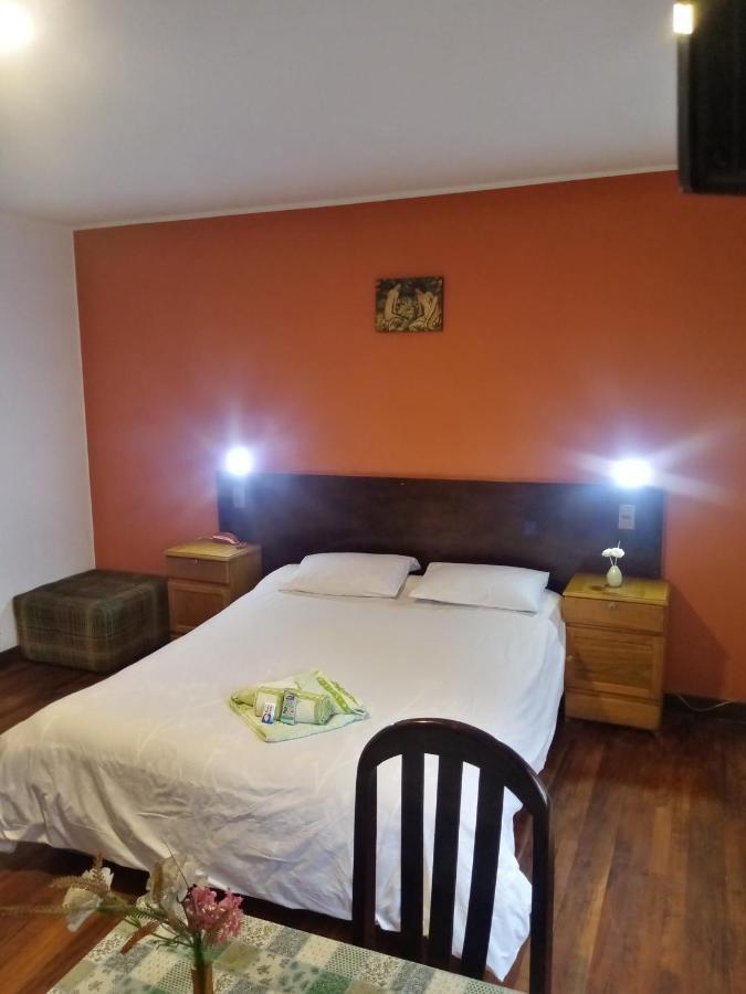 Isabela Hotel La Paz Esterno foto